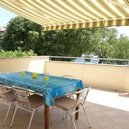 Apartment Adria Sun Porat  Bagian luar foto